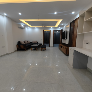 Living Room in 3 BHK Apartment at Vipul World Floors, Sector 48 – for Rent