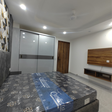Bedroom in 3 BHK Apartment at Vipul World Floors, Sector 48 – for Rent