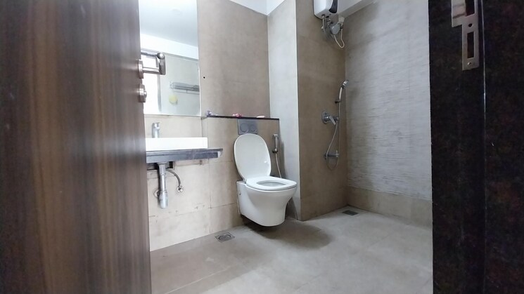 Bathroom, four bunglows 3 Bedroom 1250 Sq.Ft. Apartment In Four Bunglows Mumbai 8997158
