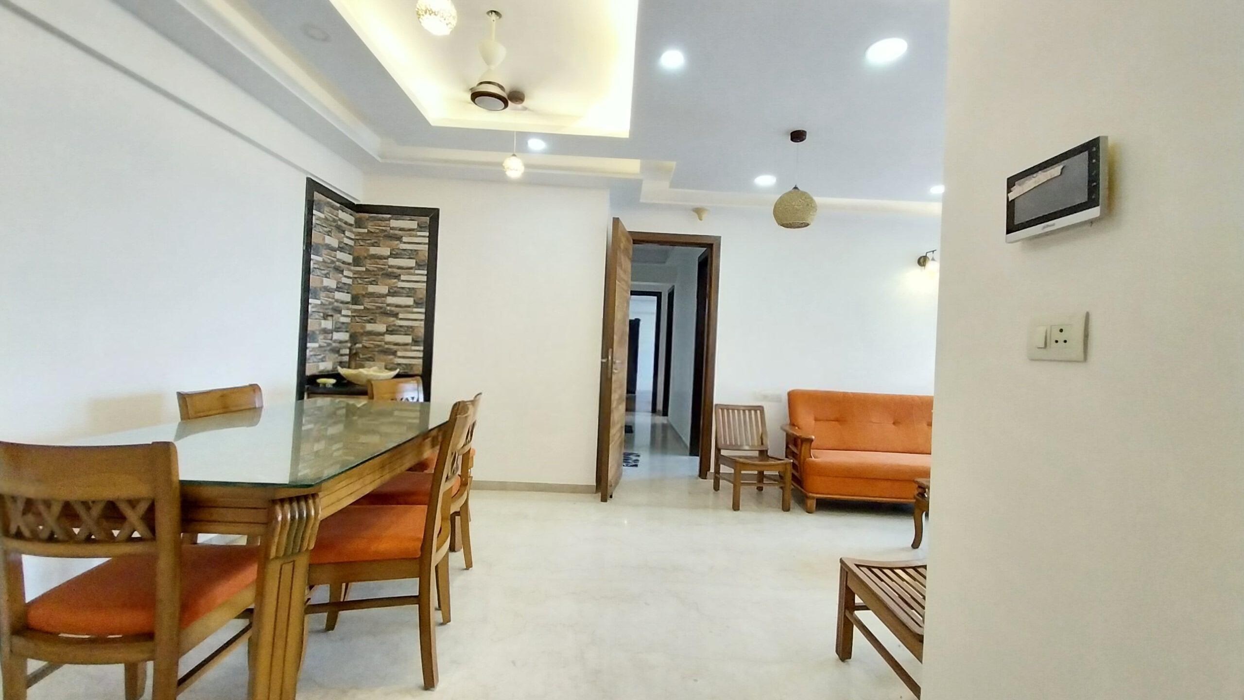 3 BHK + Pooja Room,Servant Room Apartment For Rent in  Four Bungalows, Andheri 