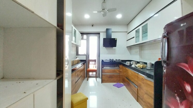 Kitchen, four bunglows 3 Bedroom 1250 Sq.Ft. Apartment In Four Bunglows Mumbai 8997158