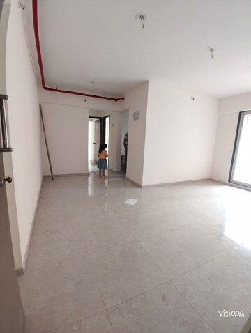 Room in 2 BHK Apartment at Kasarvadavali – for Rent