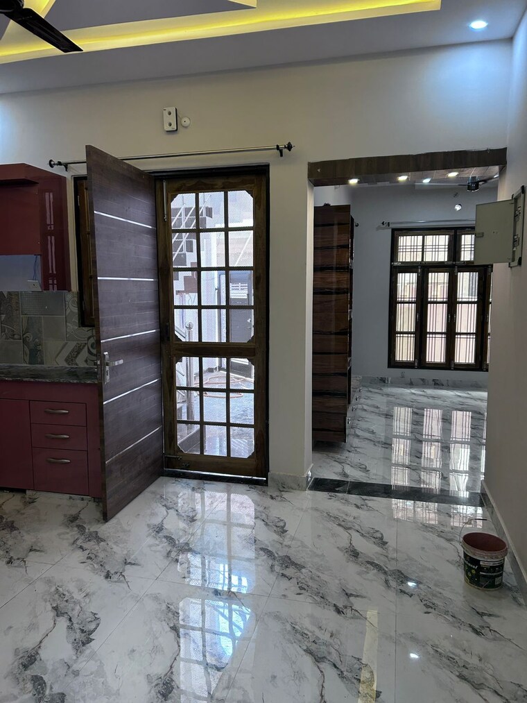 Room, jankipuram 2 Bedroom 1200 Sq.Ft. Independent House In Jankipuram Lucknow 8997215