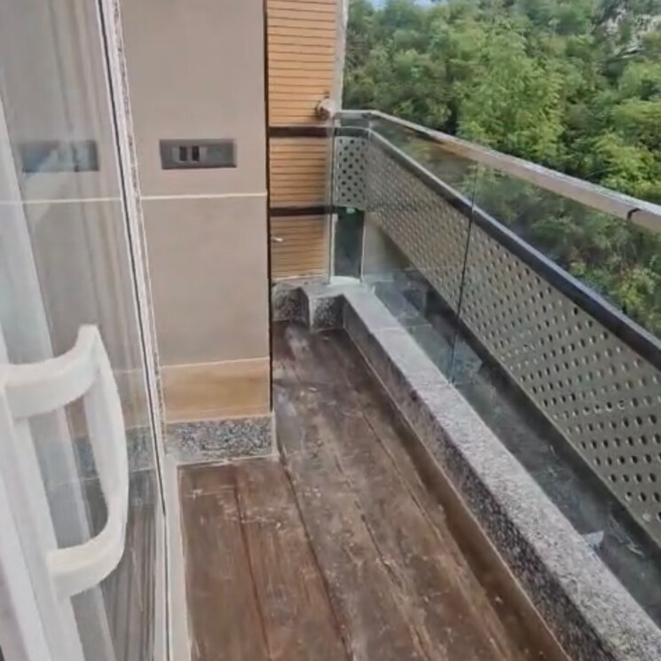 Balcony, lajpat nagar 4 3 Bedroom 1800 Sq.Ft. Builder Floor In Lajpat Nagar 4 Delhi 8997261