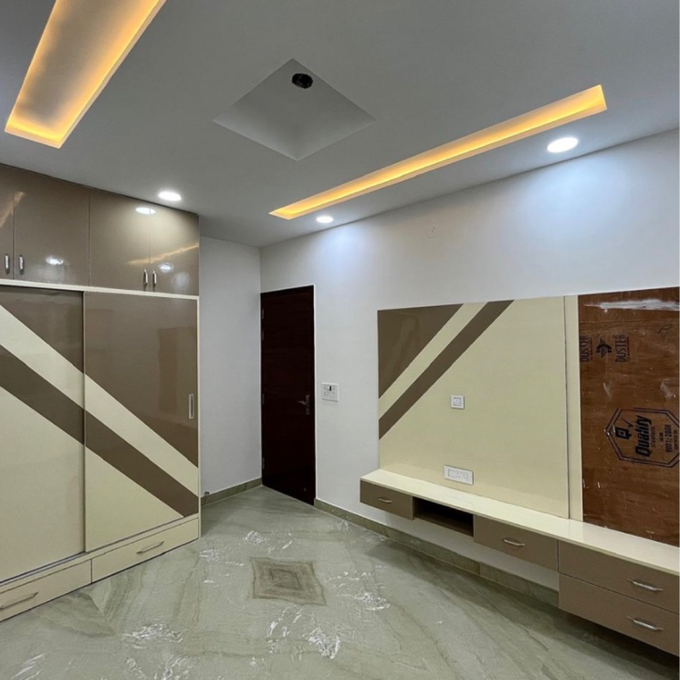 Room, rohini sector 24 3 Bedroom 800 Sq.Ft. Builder Floor In Rohini Sector 24 Delhi 8997266