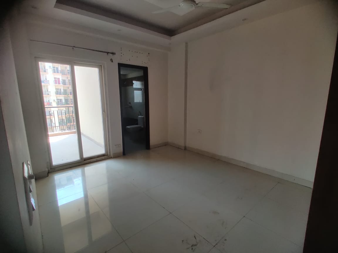 3 BHK Apartment For Rent in Maxblis Grand Wellington