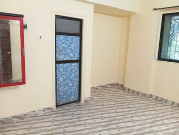 Room in 1 BHK Apartment at Raunak Unnathi Woods Phase 4 And 5, Ghodbunder Road – for Rent
