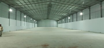  Warehouse For Rent in Em Bypass