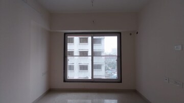 Room in 2 BHK Apartment at Je and Vee Madhuban, Malad East – for Rent