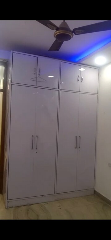 Furnished Amenities in 2.5 BHK Builder Floor at Puri PP City Centre, Pitampura – for Rent