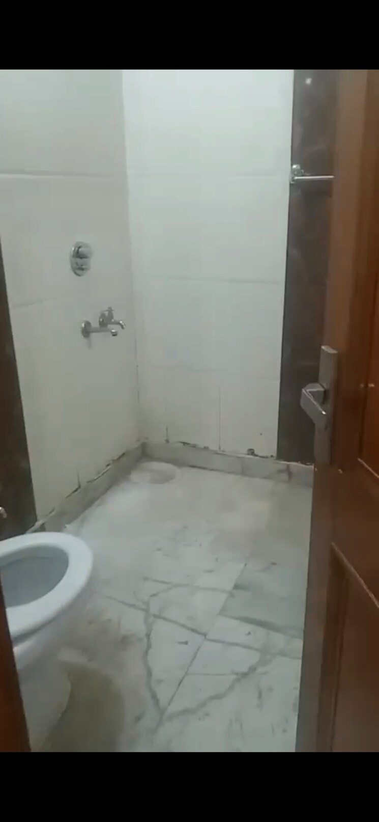 Bathroom, puri-pp-city-centre 2.5 Bedroom 100 Sq.Yd. Builder Floor In Pitampura Delhi 8997378