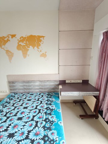 Bedroom in 2 BHK Apartment at Raheja Heights Phase 2, Goregaon East – for Rent