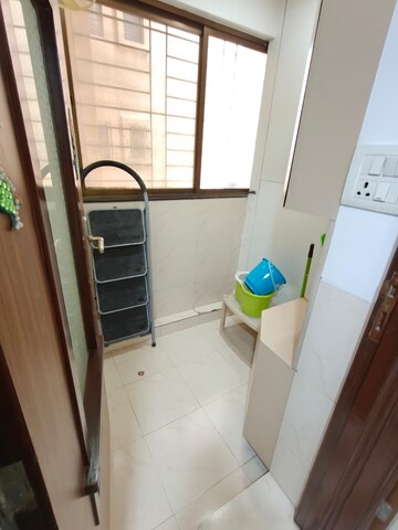 Bathroom in 2 BHK Apartment at Raheja Heights Phase 2, Goregaon East – for Rent