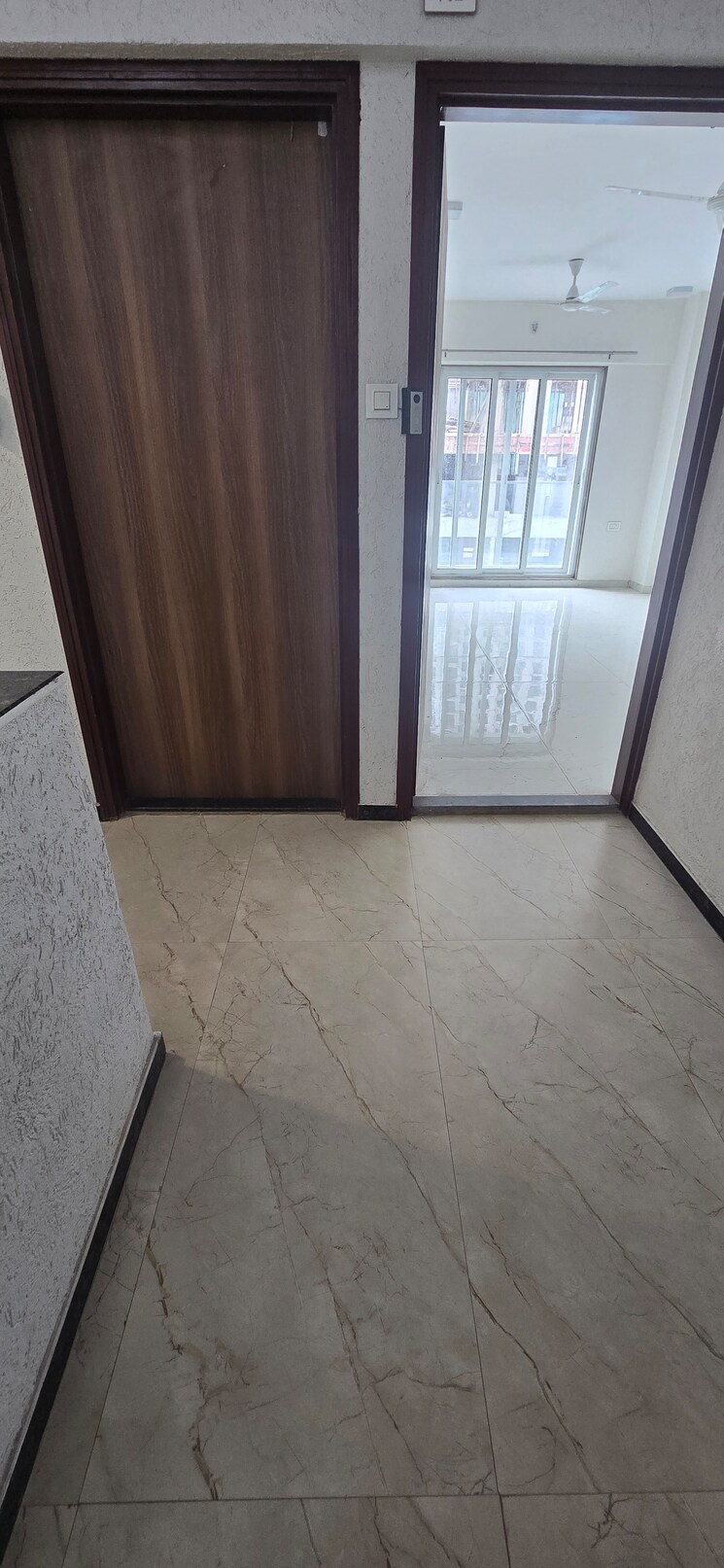 Room, ekatva-coral 1.5 Bedroom 553 Sq.Ft. Apartment In Panch Pakhadi Thane 8997402