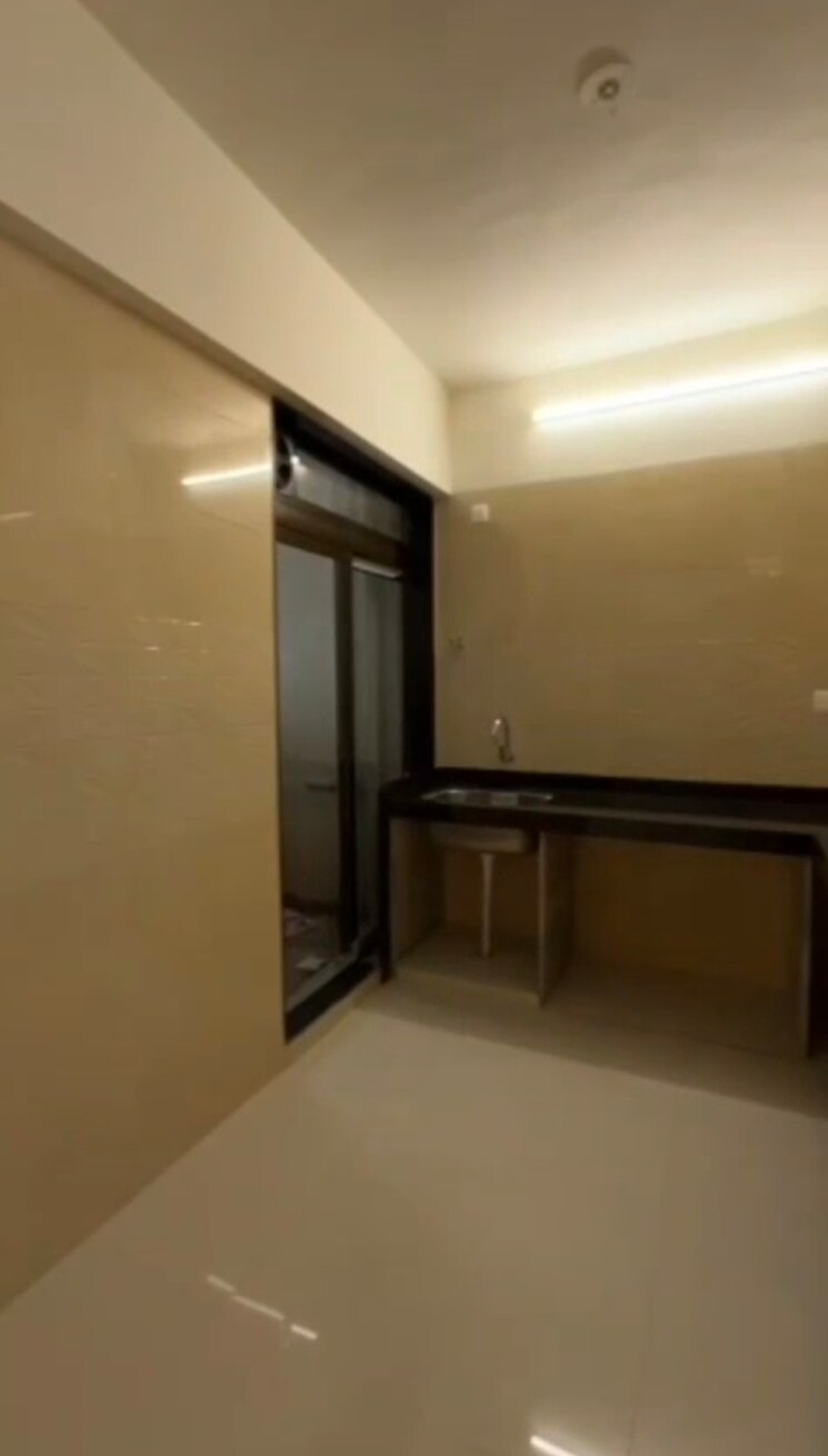 Room, mahaavir-pride 3 Bedroom 917 Sq.Ft. Apartment In Dombivli East Thane 8997360