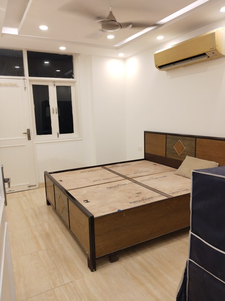 Bedroom, panchsheel vihar 3 Bedroom 1150 Sq.Ft. Apartment In Panchsheel Vihar Delhi 8997391