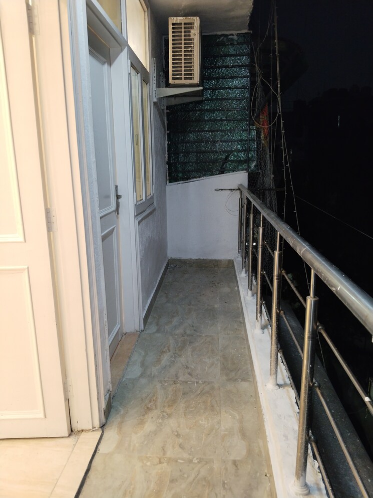 Balcony, panchsheel vihar 3 Bedroom 1150 Sq.Ft. Apartment In Panchsheel Vihar Delhi 8997391