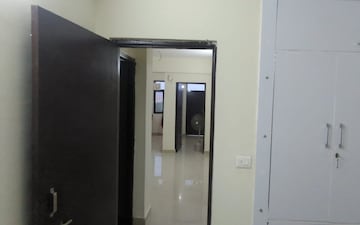 Office Space For Sale in Vipul Plaza Faridabad, Sector 81