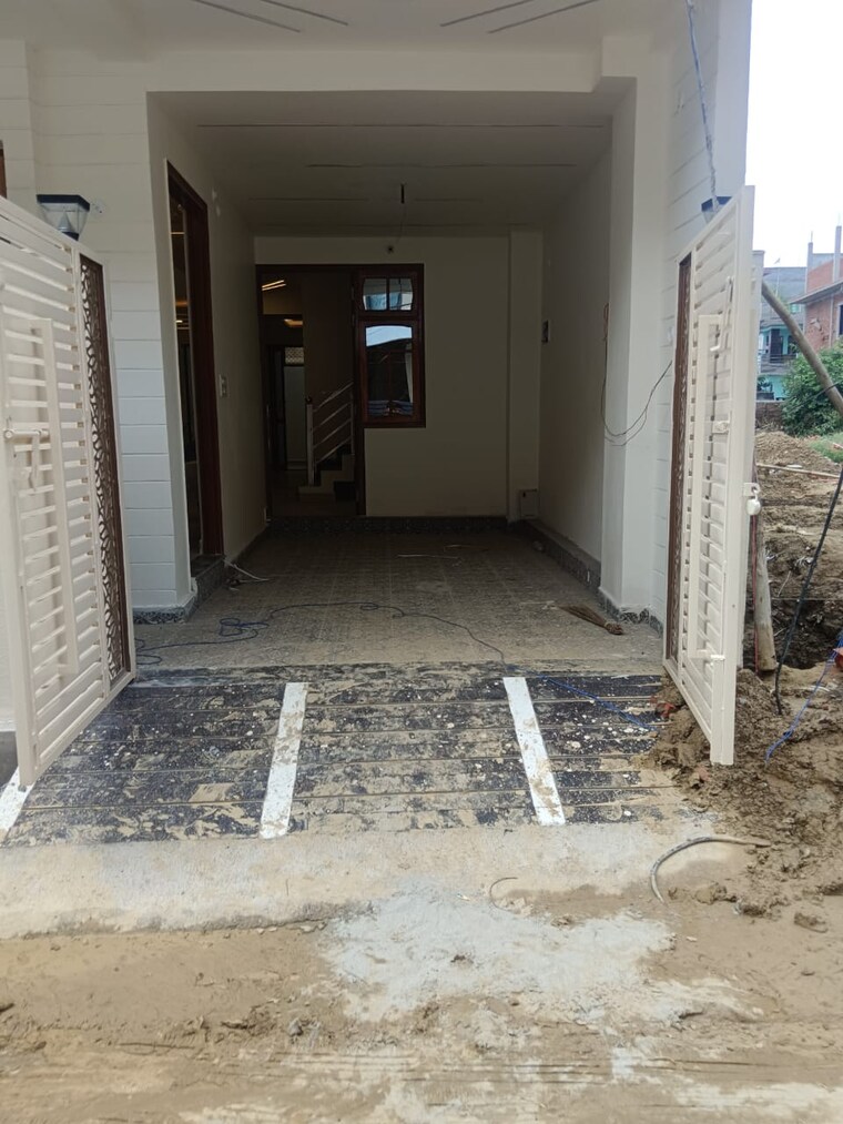  Parking, deva road 2 Bedroom 1100 Sq.Ft. Independent House In Deva Road Lucknow 8997423