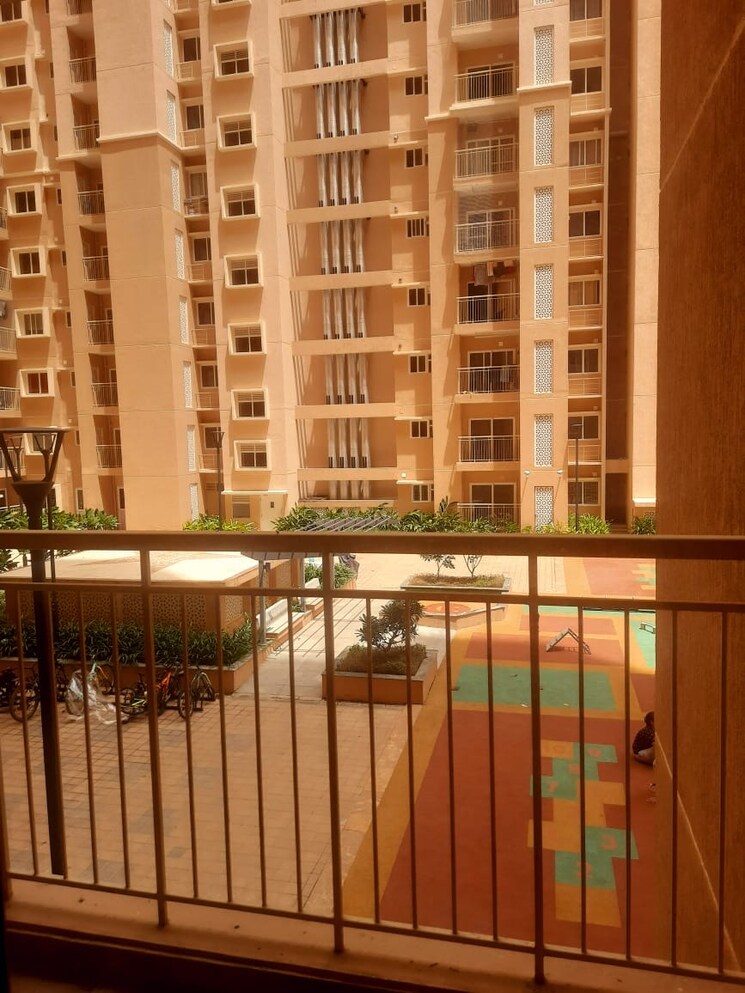 Balcony, prestige-finsbury-park-hyde 2 Bedroom 994 Sq.Ft. Apartment In Bagaluru Bangalore 8997429