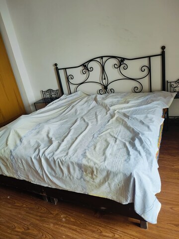 Bedroom in 3 BHK Apartment at Arihant Amber, Sector 1 Greater Noida – for Rent