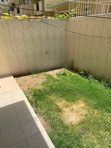Balcony in 4 BHK Builder Floor at Emaar Emrald Floors Select, Sector 65 – for Rent