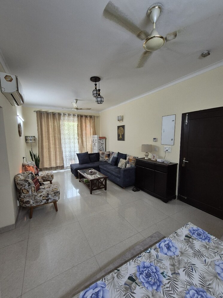 Living Room, ansal-api-esencia 3 Bedroom 1350 Sq.Ft. Builder Floor In Sector 67 Gurgaon 8997519