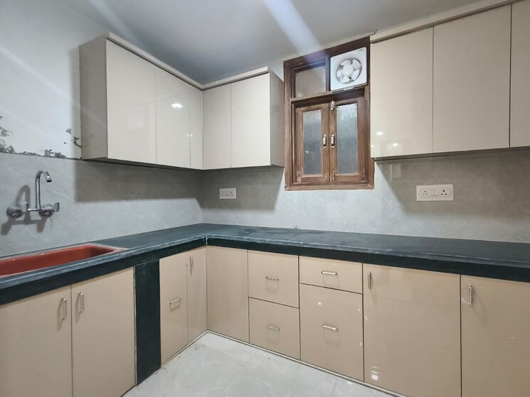 Kitchen, nidhi-exclusive-floors 3 Bedroom 1300 Sq.Ft. Apartment In Mehrauli Delhi 8997520