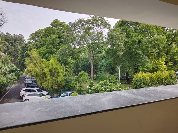 Garden, boutique-residential-apartments-35 2 Bedroom 2000 Sq.Ft. Apartment In Golf Links Delhi 8997508