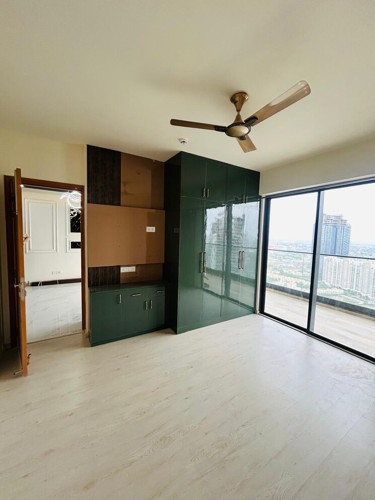 Room, ansal-api-esencia 3 Bedroom 2000 Sq.Ft. Builder Floor In Sector 67 Gurgaon 8997548