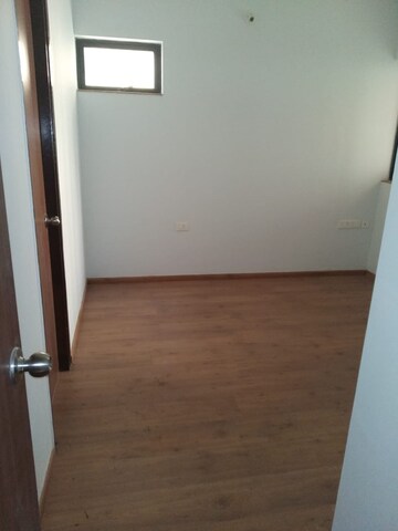 Room in 2 BHK Apartment at Lodha Lakeshore Greens, Dombivli East – for Sale