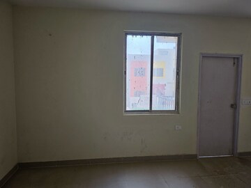 Room in 3 BHK Apartment at Sector 92 – for Sale