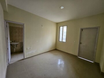 Room in 3 BHK Apartment at Sector 92 – for Sale