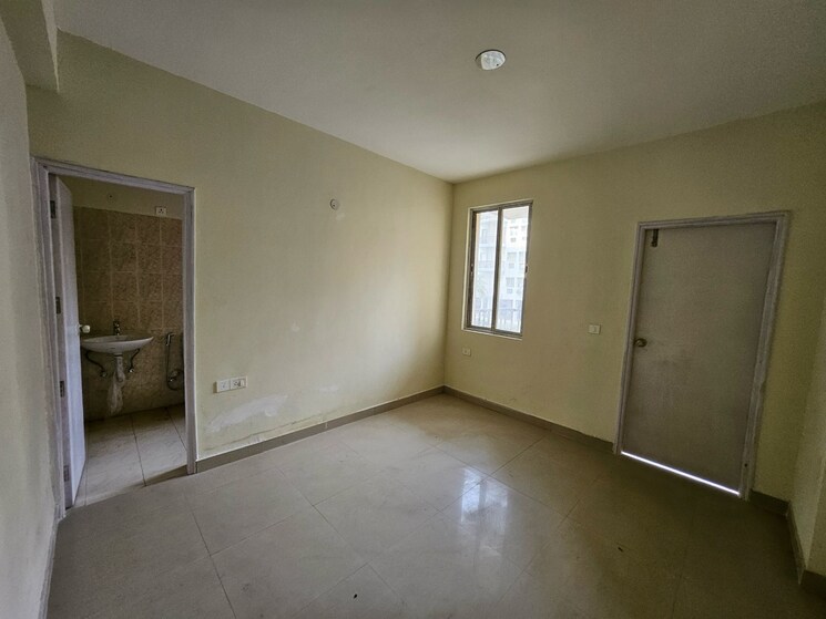 Room, sector 92 3 Bedroom 1523 Sq.Ft. Apartment In Sector 92 Gurgaon 8997577