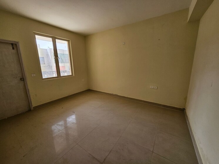 Room, sector 92 3 Bedroom 1523 Sq.Ft. Apartment In Sector 92 Gurgaon 8997577