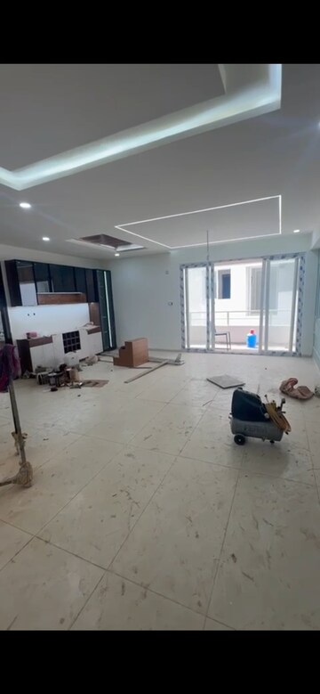 Room in 3 BHK Apartment at Narsingi – for Rent
