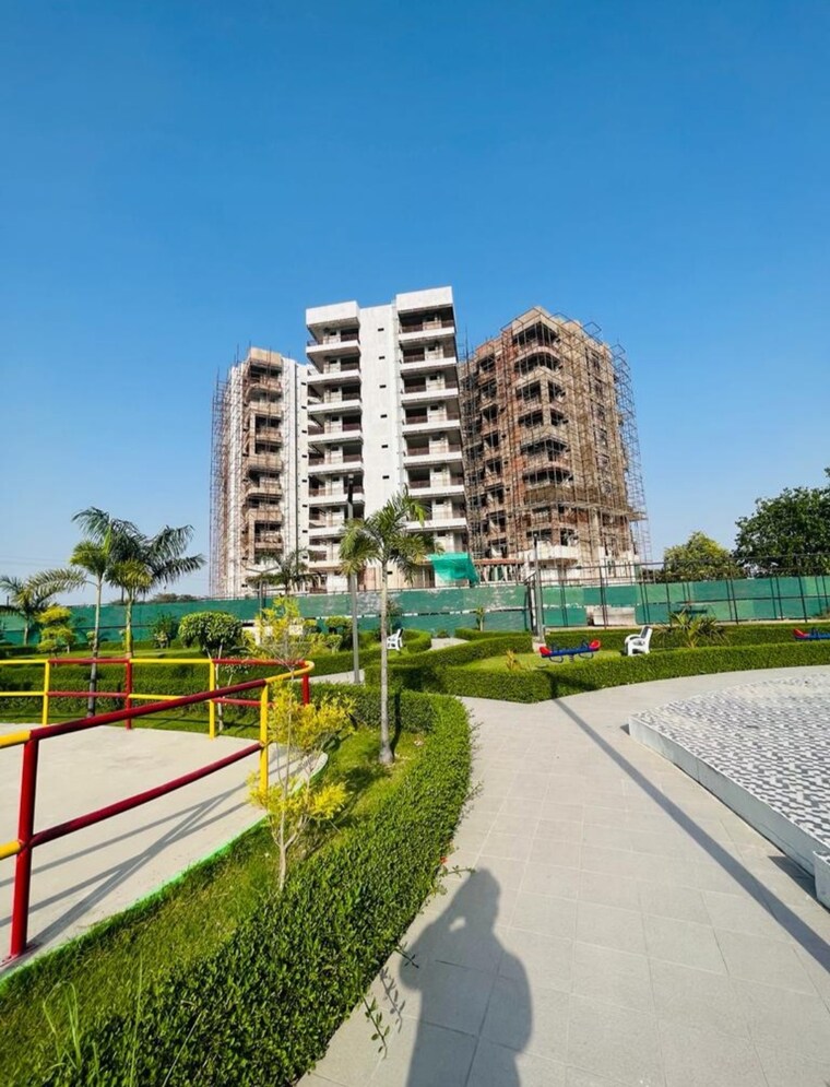 Exterior View, ratan-galaxy 3.5 Bedroom 1917 Sq.Ft. Apartment In Vrindavan Yojna Lucknow 8997635
