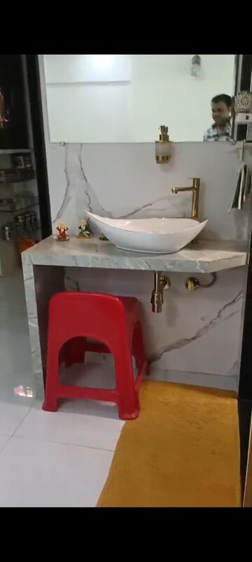 Bathroom in 2 BHK Apartment at Andheri Green Field Towers, Jogeshwari East – for Rent