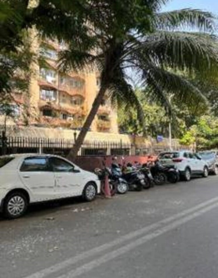  Parking, sea-lord 2 Bedroom 1050 Sq.Ft. Apartment In Cuffe Parade Mumbai 8997631