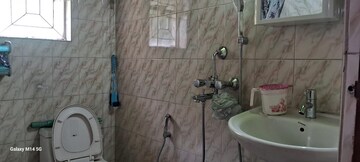 Bathroom in 3 BHK Apartment at Parnasree Pally – for Sale