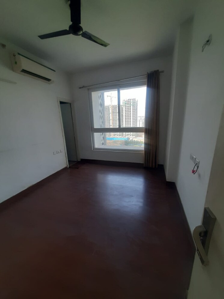 Room, mapsko-mount-ville 4 Bedroom 2650 Sq.Ft. Apartment In Sector 79 Gurgaon 8997673