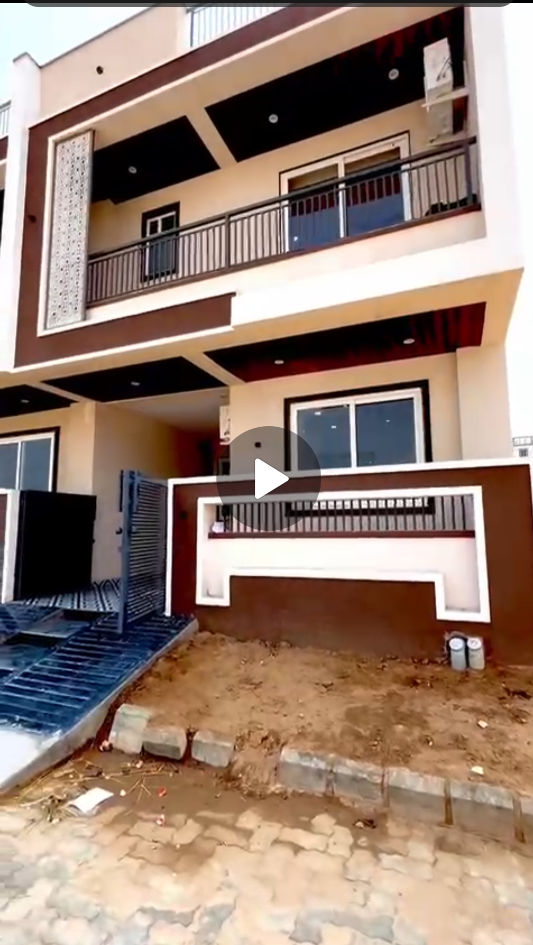 4 BHK + Pooja Room,Servant Room Villa For Sale in Porwal Realty