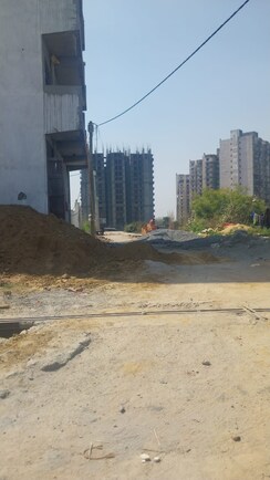 Plot For Sale in Krishna Enclave Morta
