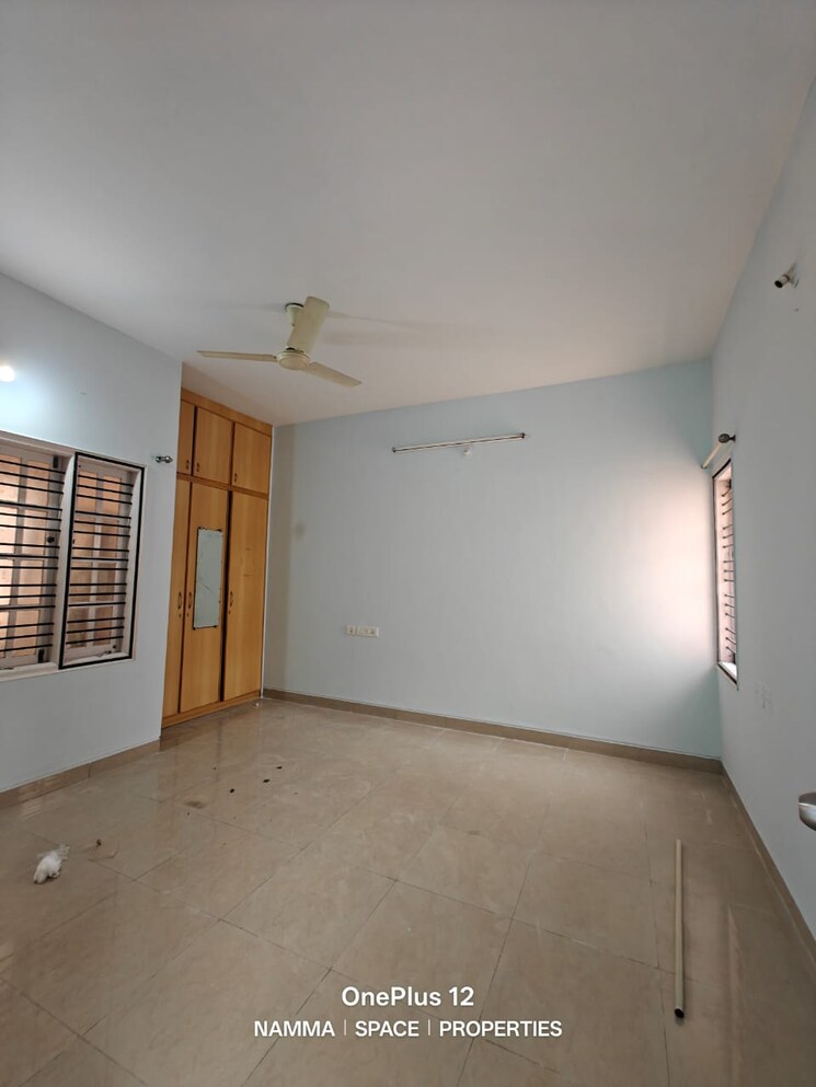 Room, hsr layout 3 Bedroom 2400 Sq.Ft. Builder Floor In Hsr Layout Bangalore 8997708