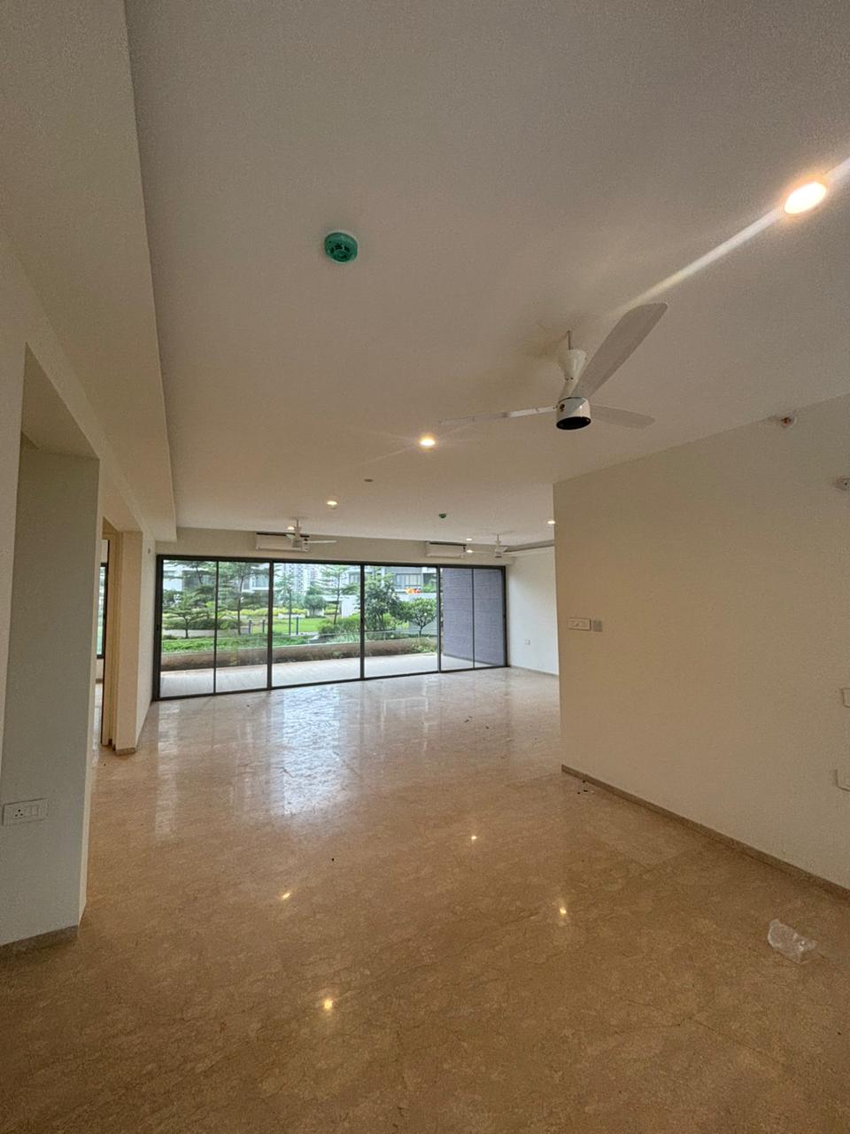 4 BHK + Study Room 2598 Sq.Ft. Apartment in Kalpataru Jade Residences