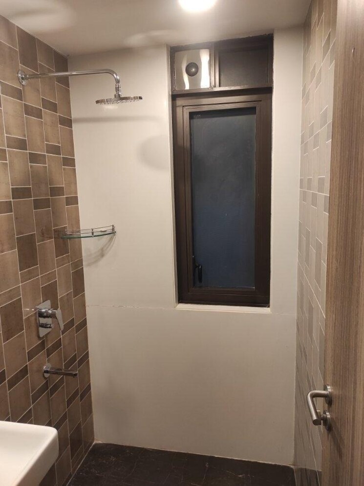 Bathroom, lodha-the-park 2 Bedroom 890 Sq.Ft. Apartment In Worli Mumbai 8997734