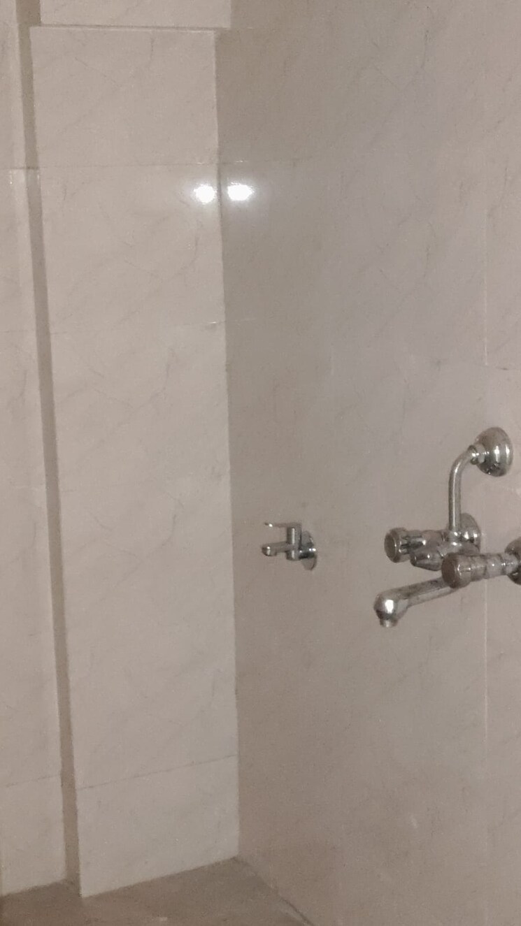 Bathroom, nyati-windchimes 5 Bedroom 3200 Sq.Ft. Penthouse In Mohammadwadi Pune 8997749