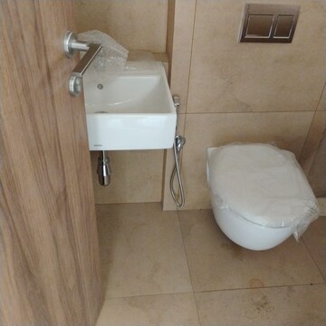 Bathroom in 2 BHK Apartment at Shapoorji Pallonji Siennaa, Kandivali East – for Sale