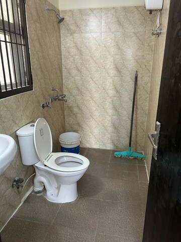 Bathroom in 3 BHK Apartment at BPTP District Phase 2, Sector 84 – for Rent