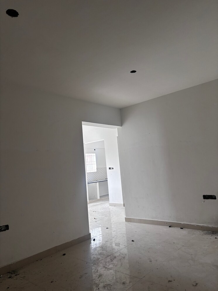 Room, yadavanahalli 2 Bedroom 1210 Sq.Ft. Apartment In Yadavanahalli Bangalore 8997759